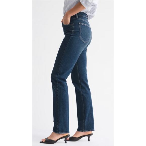 Abercrombie & Fitch Denim - Abercrombie & Fitch The 90’s Straight Ultra High Rise Dark Blue Jeans, size 25/0
